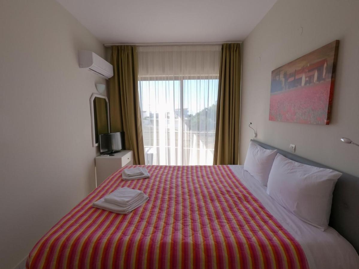 Ivory Hotel Theológos 외부 사진