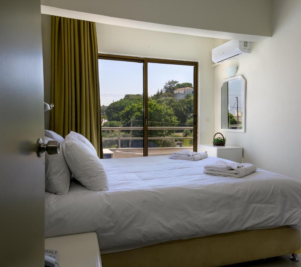 Ivory Hotel Theológos 외부 사진
