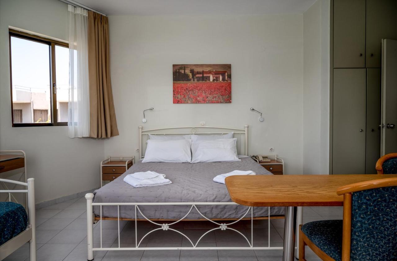 Ivory Hotel Theológos 외부 사진