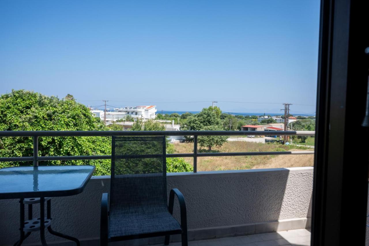Ivory Hotel Theológos 외부 사진
