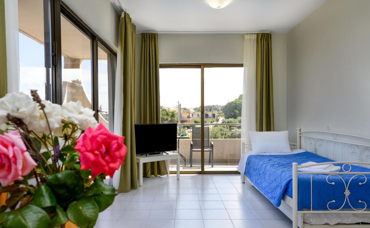 Ivory Hotel Theológos 외부 사진