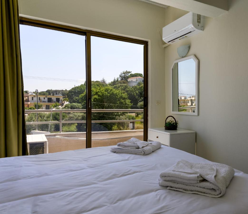 Ivory Hotel Theológos 외부 사진