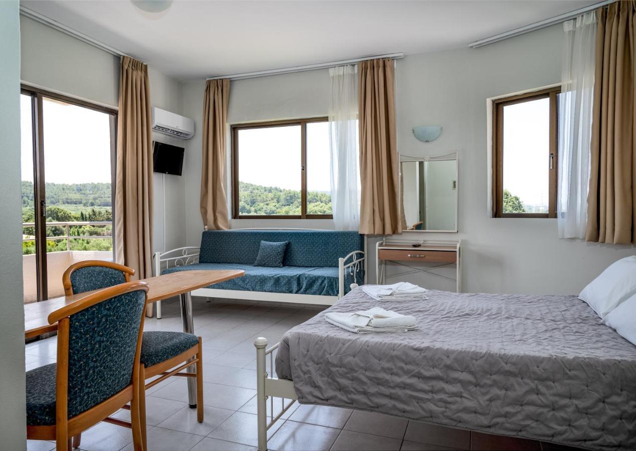 Ivory Hotel Theológos 외부 사진